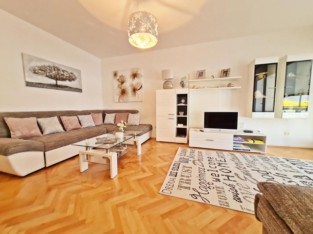 Beach Apartment Ivana Omiš Exteriér fotografie