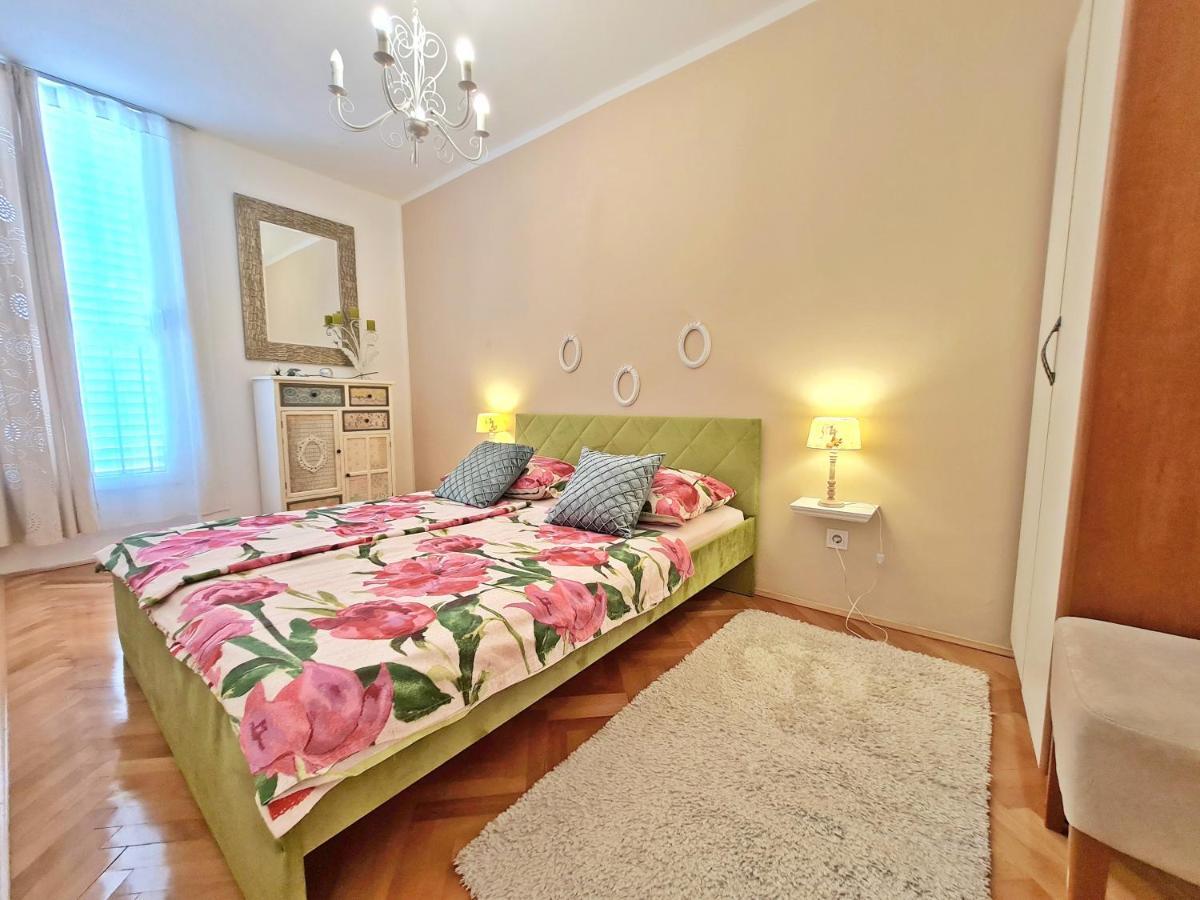 Beach Apartment Ivana Omiš Exteriér fotografie
